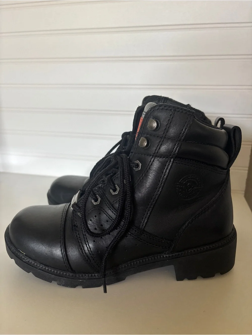 Milwaukee classic black